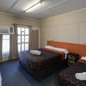 Motel Matilda ***